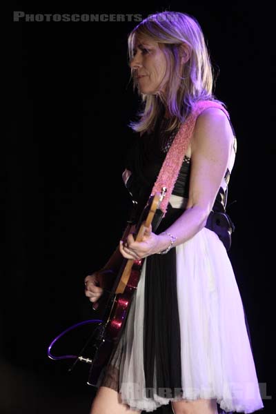 SONIC YOUTH - 2009-10-25 - PARIS - Palais des Congres - 